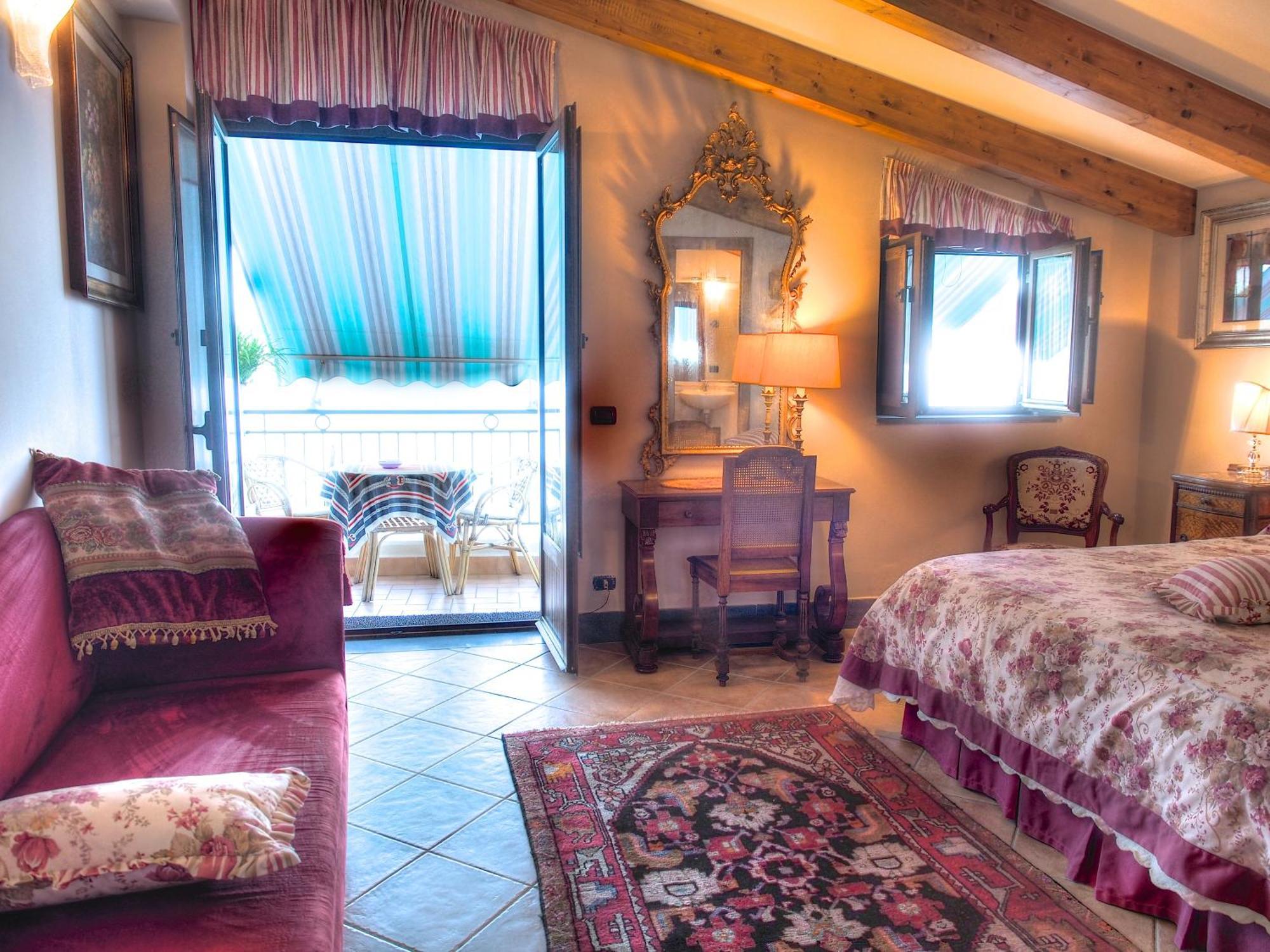 Villa Donna Fausta アジェーロラ エクステリア 写真
